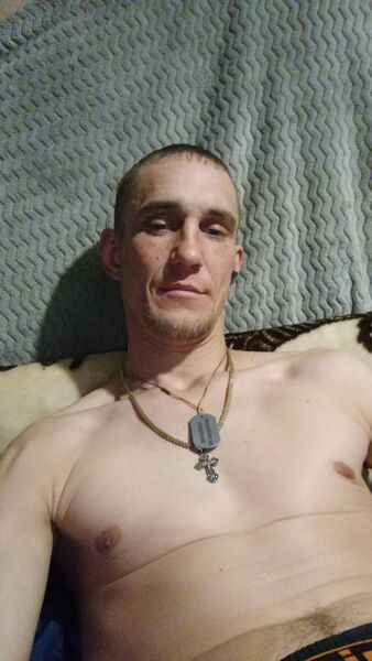  ,   Dobryk, 27 ,  