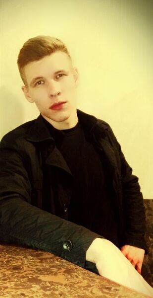  -,   Alexander, 33 ,   ,   , c 