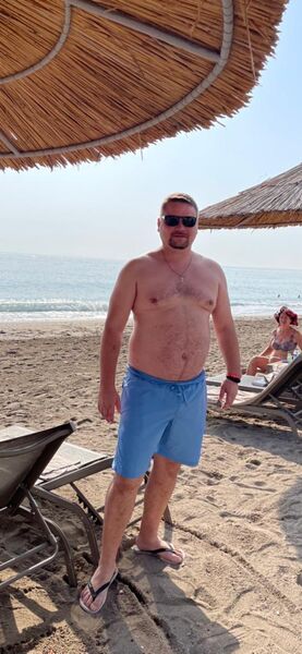  ,   Sergei, 39 ,   ,   