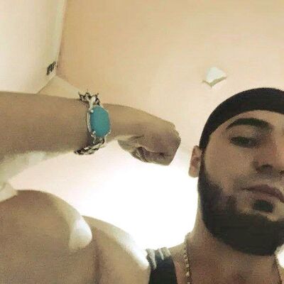  ,   Amir, 31 ,   ,   