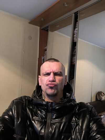  ,   Artur, 34 ,   ,   