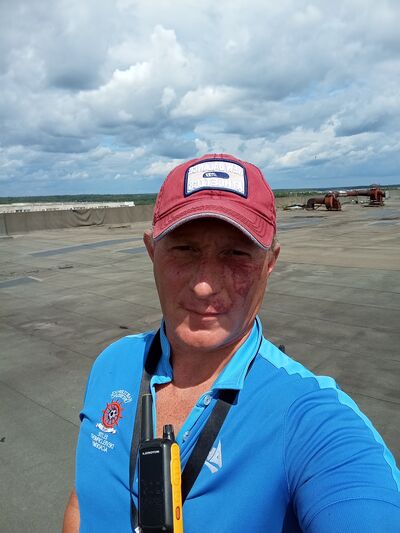  ,   Tim, 43 ,   ,   
