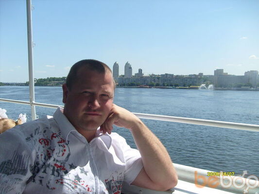  ,   Sergej, 47 ,   