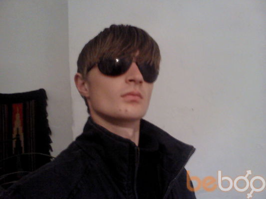  ,   Skylar, 37 ,     , c 