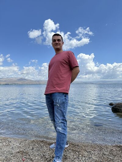  ,   Anton, 29 ,   ,   , c , 