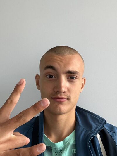  ,   Misha, 19 ,   ,   