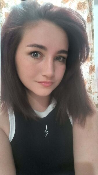  --,   Sofia, 33 ,   ,   