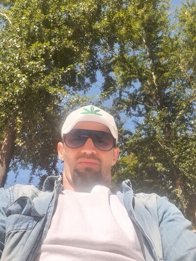  ,   Nurik, 31 ,   ,   