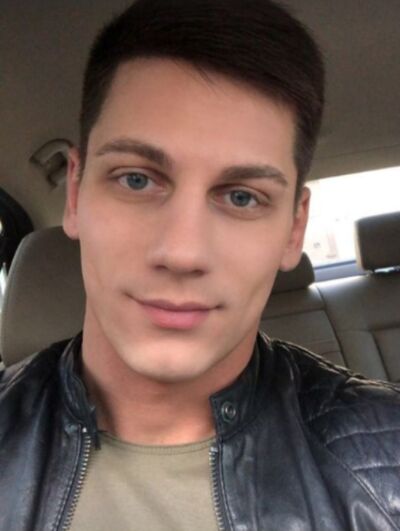  ,   Vlad, 21 ,   ,   