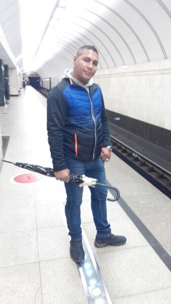  ,   Hosamtayson, 37 ,   ,   , c 