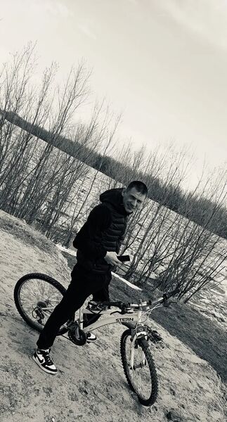  ,   Alexey, 33 ,   c 