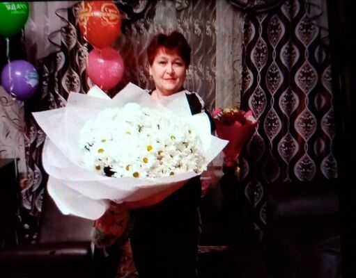  ,   Natalia, 61 ,   c 