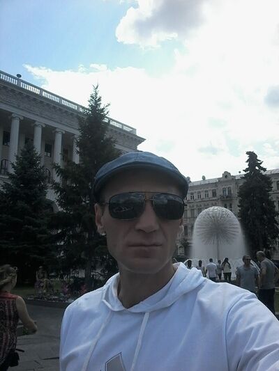  ,   Ruslan, 47 ,   ,   