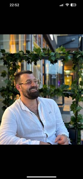  ,   Sarkis, 34 ,   ,   