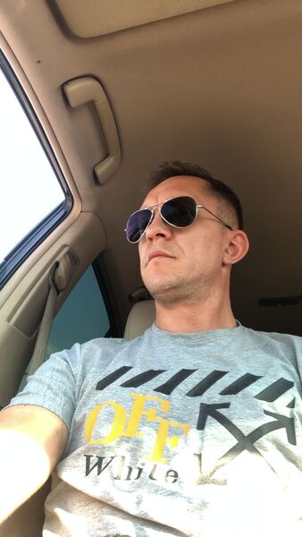  ,   Alex, 41 ,   ,   , c 