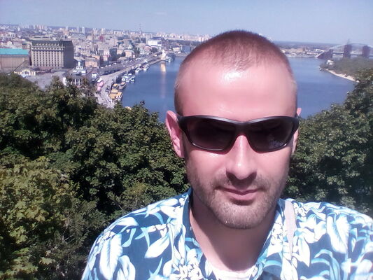  -,   Sebastian, 48 ,   