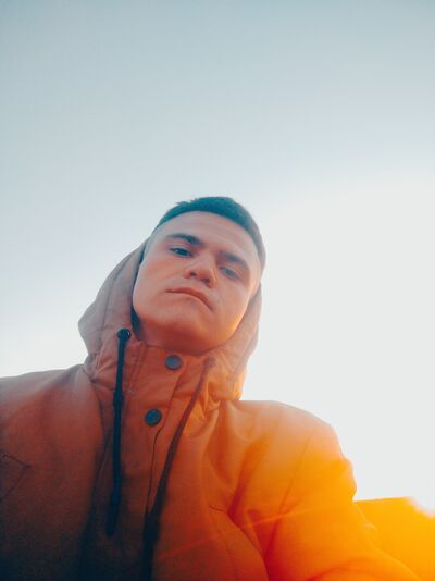  ,   Aleksandr, 20 ,     , c , 