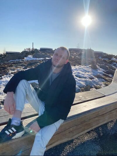  ,   Leonid, 28 ,   ,   