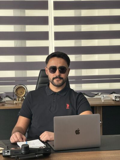  ,   Ali, 40 ,   ,   