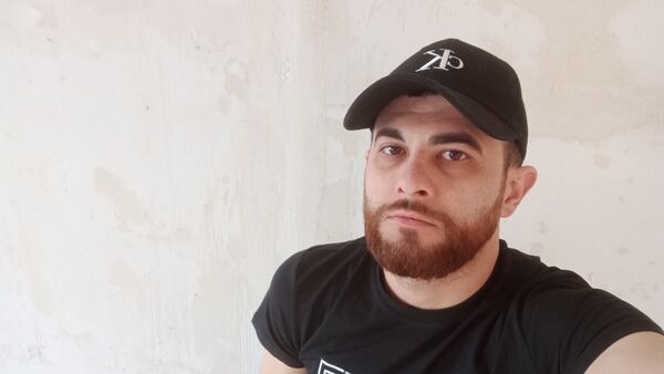  ,   Guseyn, 31 ,   , c 