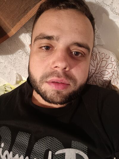  Mlada Boleslav,   Oleg, 27 ,   ,   , c , 