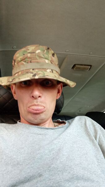  ,   Pavel, 31 ,   ,   , c , 