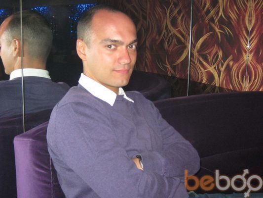  ,   Alex, 41 ,   