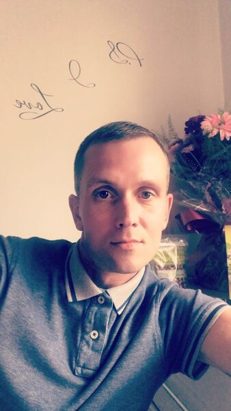  ,   Viktoras, 44 ,   ,   , c 