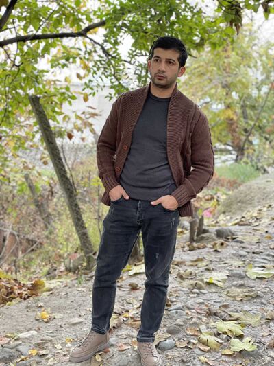  ,   Elmar, 33 ,   ,   
