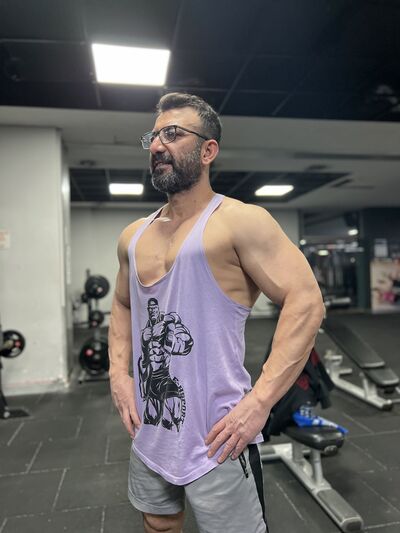  ,   Mehmet, 40 ,   ,   