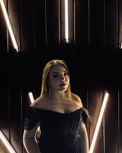   ,   , 22 ,   c 