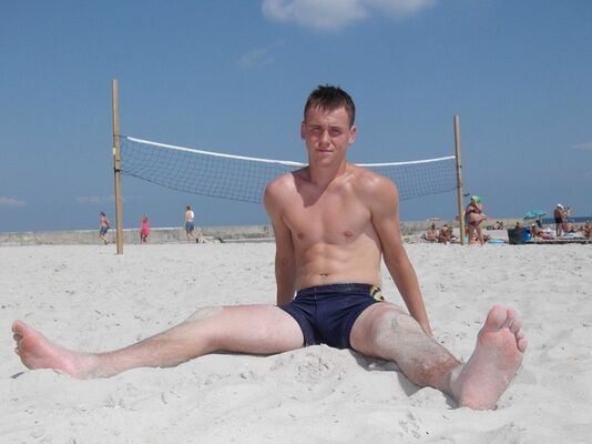  ,   Artem, 33 ,   ,   , c 