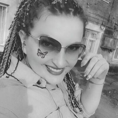  ,   Roxie, 35 ,   ,   , c , 