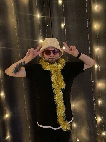  ,   Alen, 26 ,   ,   
