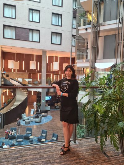  ,   Kelly, 40 ,   ,   