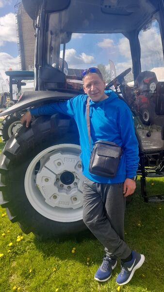  ,   Ivars, 44 ,   ,   