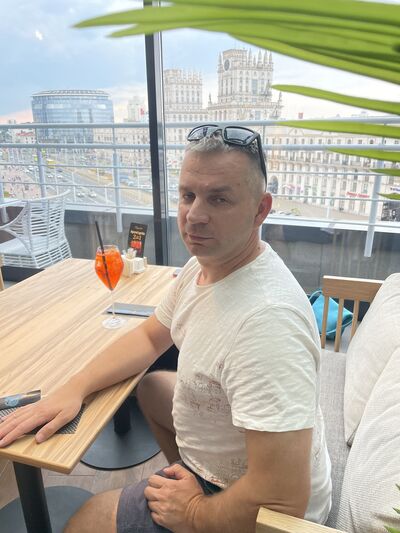  ,   Andre, 42 ,   ,   