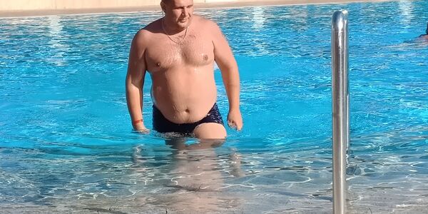  ,   Alex, 38 ,  