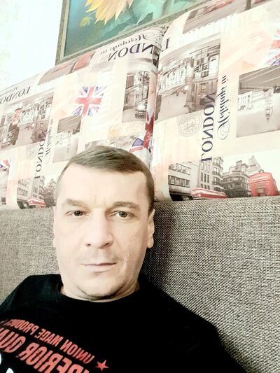  ,   Nik, 45 ,   c 