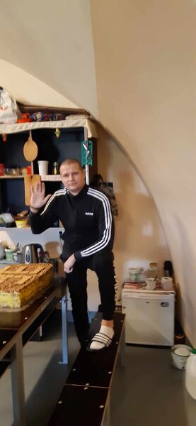  ,   Edvin, 37 ,     , c 