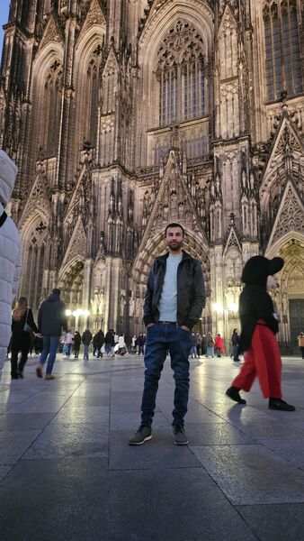  Bensheim,   Idris, 29 ,   ,   