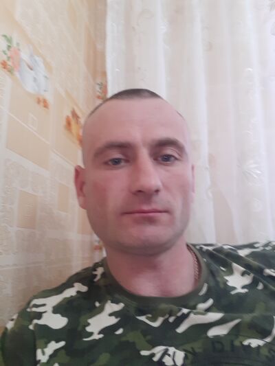  ,   Vladimir, 37 ,   ,   