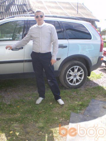  -,   Yuriy, 39 ,   