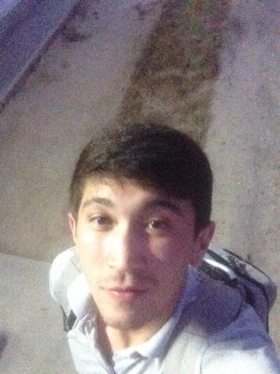  ,   Mironshoh, 31 ,   