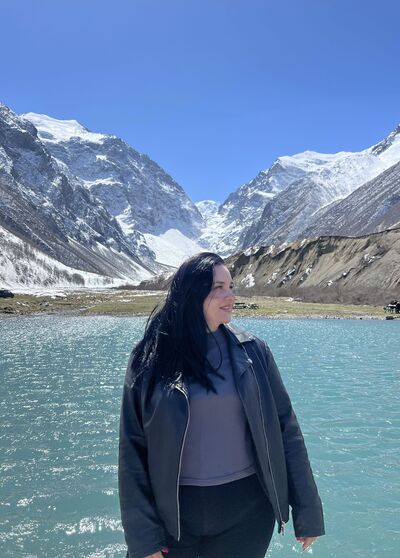  --,   , 25 ,     , c 