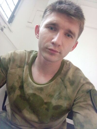  ,   Kolya, 25 ,  