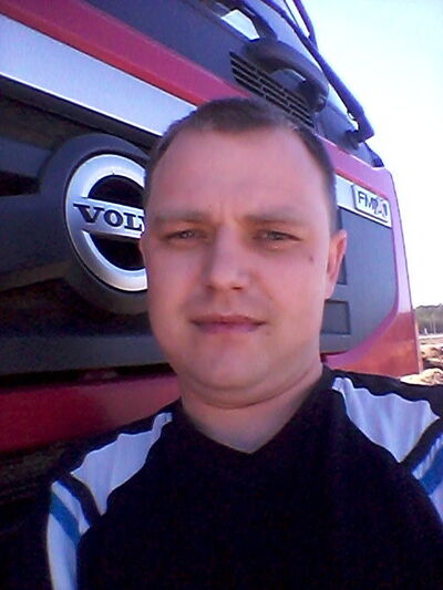  ,   Miil, 37 ,  