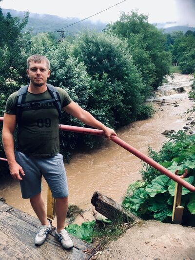  ,   Slavyanin, 37 ,   ,   , c , 