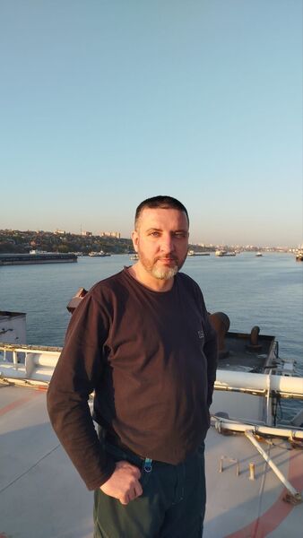  --,   , 43 ,   c 