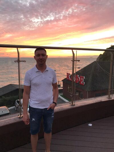  ,   Alex, 39 ,   ,   